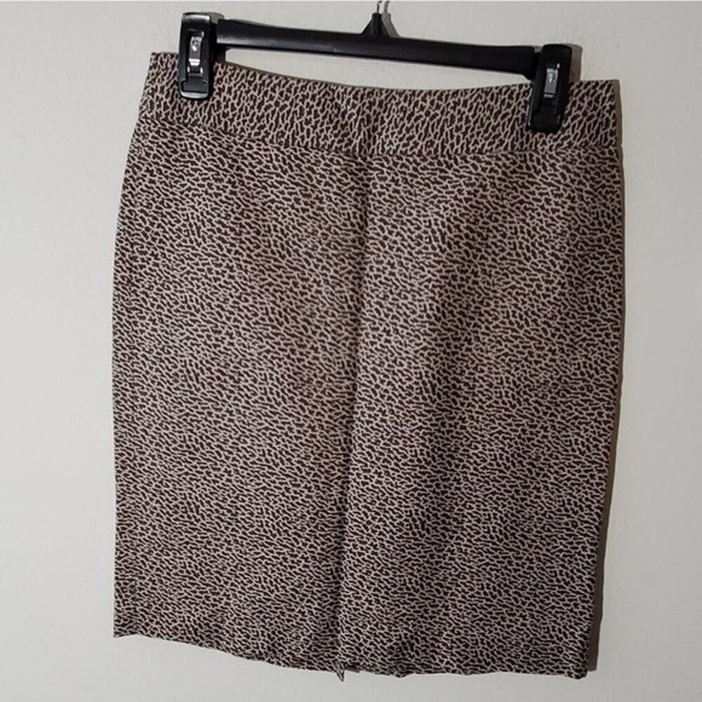 LOFT Women's Size 2 Pencil Skirt Tan Brown Animal Print Silk Blend